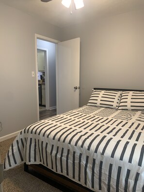 3 bedrooms, iron/ironing board, free WiFi, bed sheets