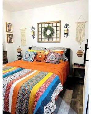 1 bedroom, iron/ironing board, WiFi, bed sheets