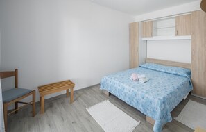 1 chambre, Wi-Fi gratuit, draps fournis