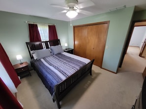 2 bedrooms, WiFi, bed sheets