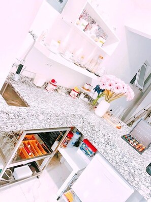 Kaffee und/oder Kaffeemaschine