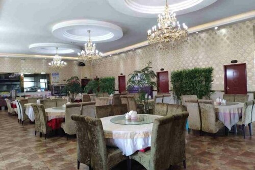 Kaitai Business Hotel