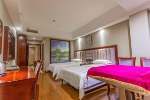 Room - Wanhao Holiday Hotel (Dao County)