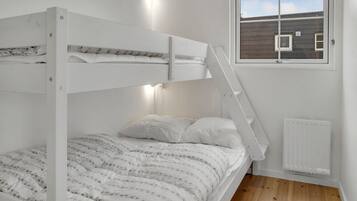 2 bedrooms, free WiFi