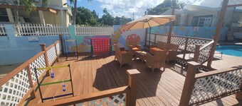 Apt w/ Pool Deck & Games, 5 mins From The Beach- CU