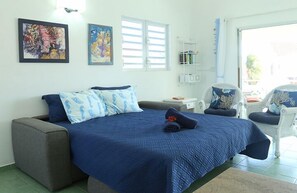 2 bedrooms, in-room safe, iron/ironing board, travel crib