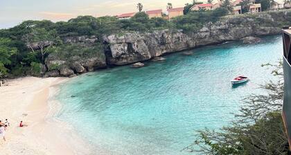 Lagoon Beach Resort 2 bed/2 bath with huge covered balcony and beach access