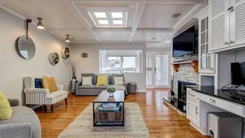 TV connectée, cheminée