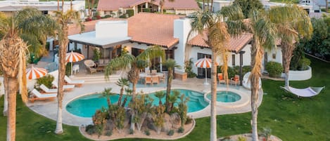 Piscine extérieure