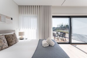 Desk, iron/ironing board, Internet, bed sheets - GuestReady - Ideal stay near Estádio do Dragão (Porto)