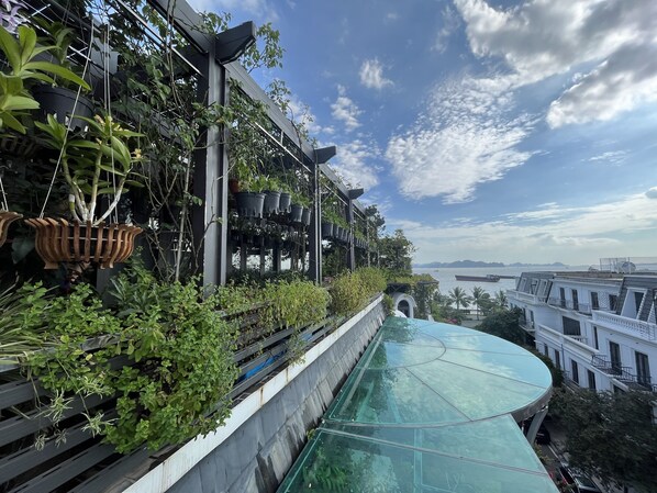 Aerial view - PARIS OF DRAGONBAY HOTEL (Ha Long)