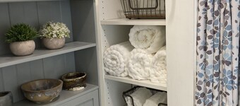 Adorable apartment close to Traverse City in a beautiful farm setting