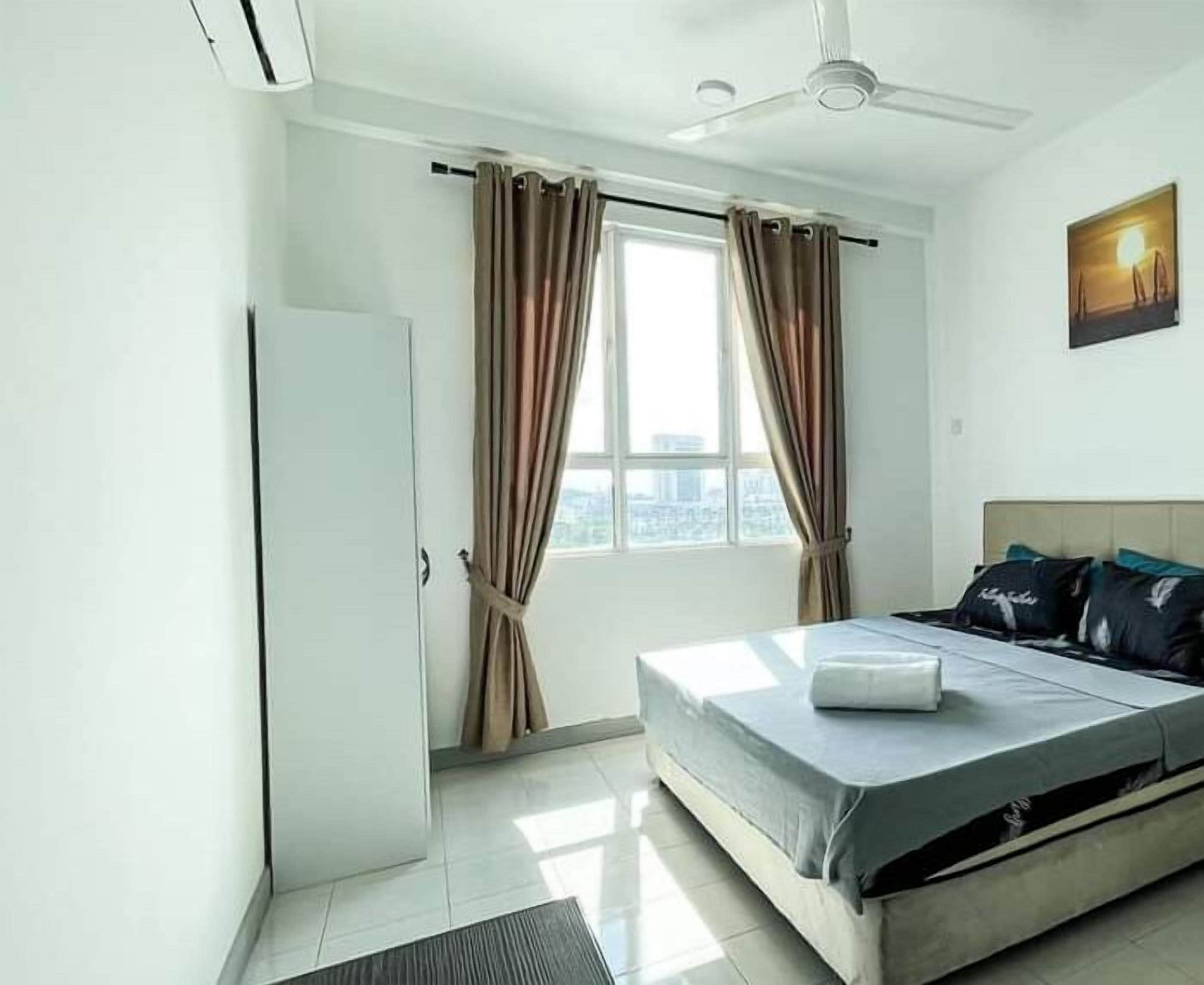 Apartemen Keluarga | 4 kamar tidur, setrika/meja setrika, dan Wi-Fi gratis