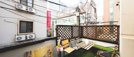 숙박 시설 입구