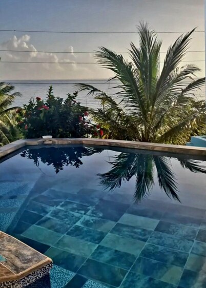 The Ocean Blue Beach House 