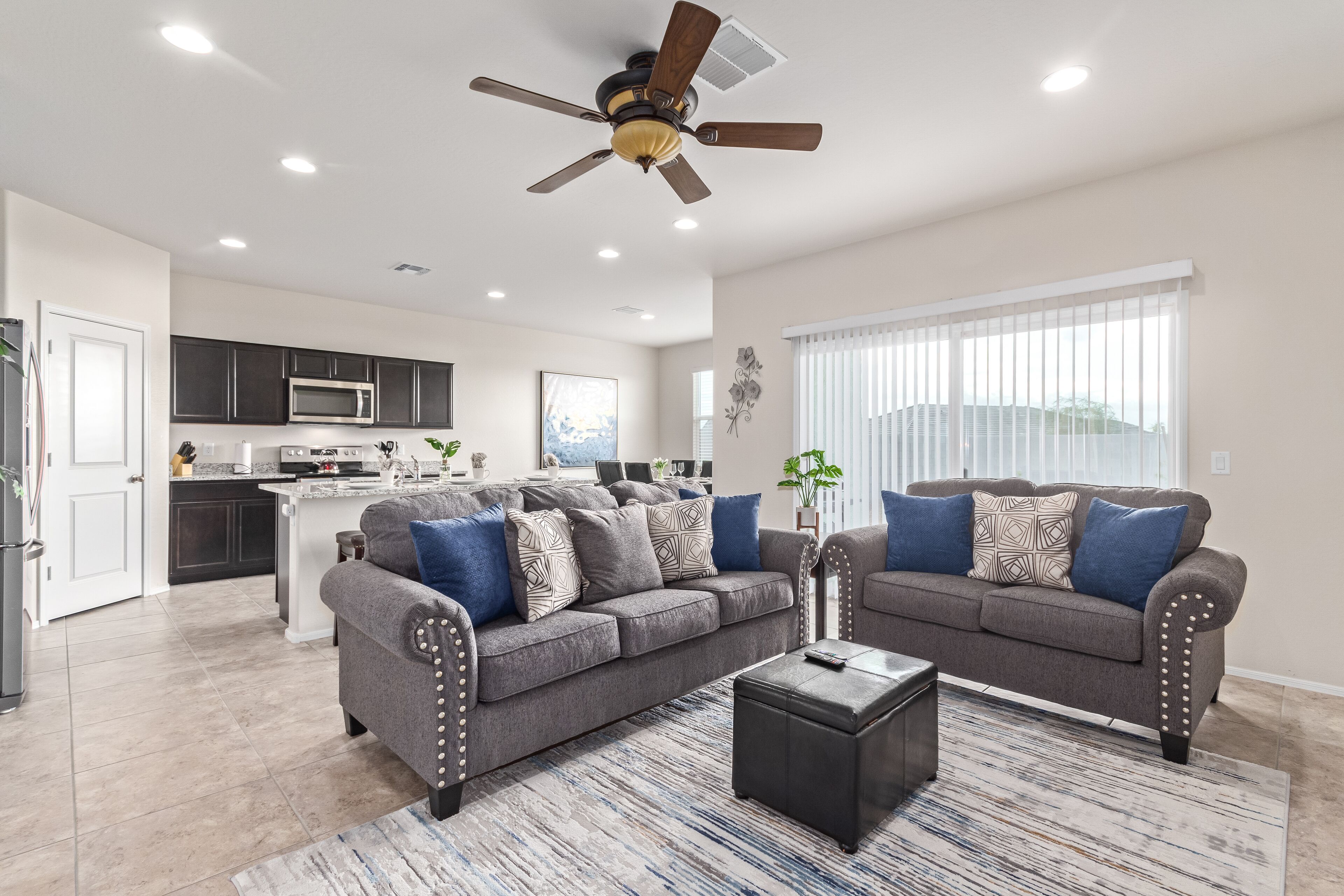 Brand New Home! Casa Grande! Near Shopping, Hiking and More.