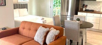 Cozy Salem Studio Near Tuscan Village & Boston