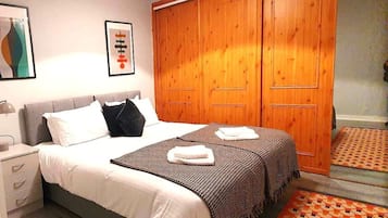 2 bedrooms, free WiFi, bed sheets