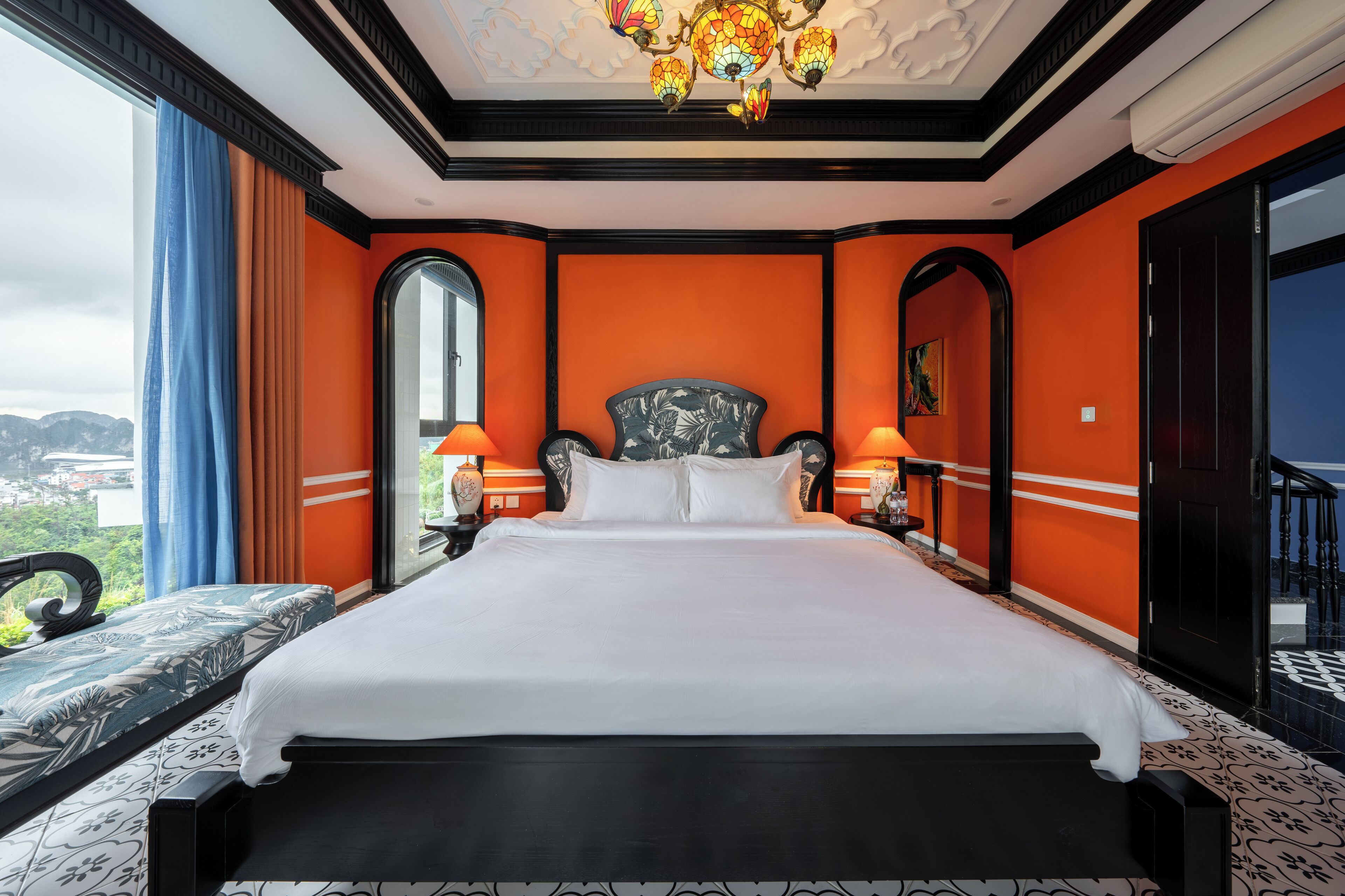 5 chambres, fer et planche à repasser, Wi-Fi