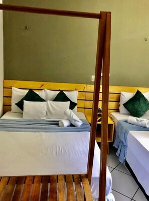 Quarto quádruplo básico | Wi-Fi de cortesia