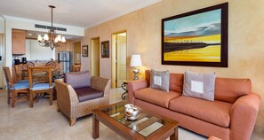 Living area - Villa Del Arco Two Bedroom Suite Sleeps 8 (Cabo San Lucas)