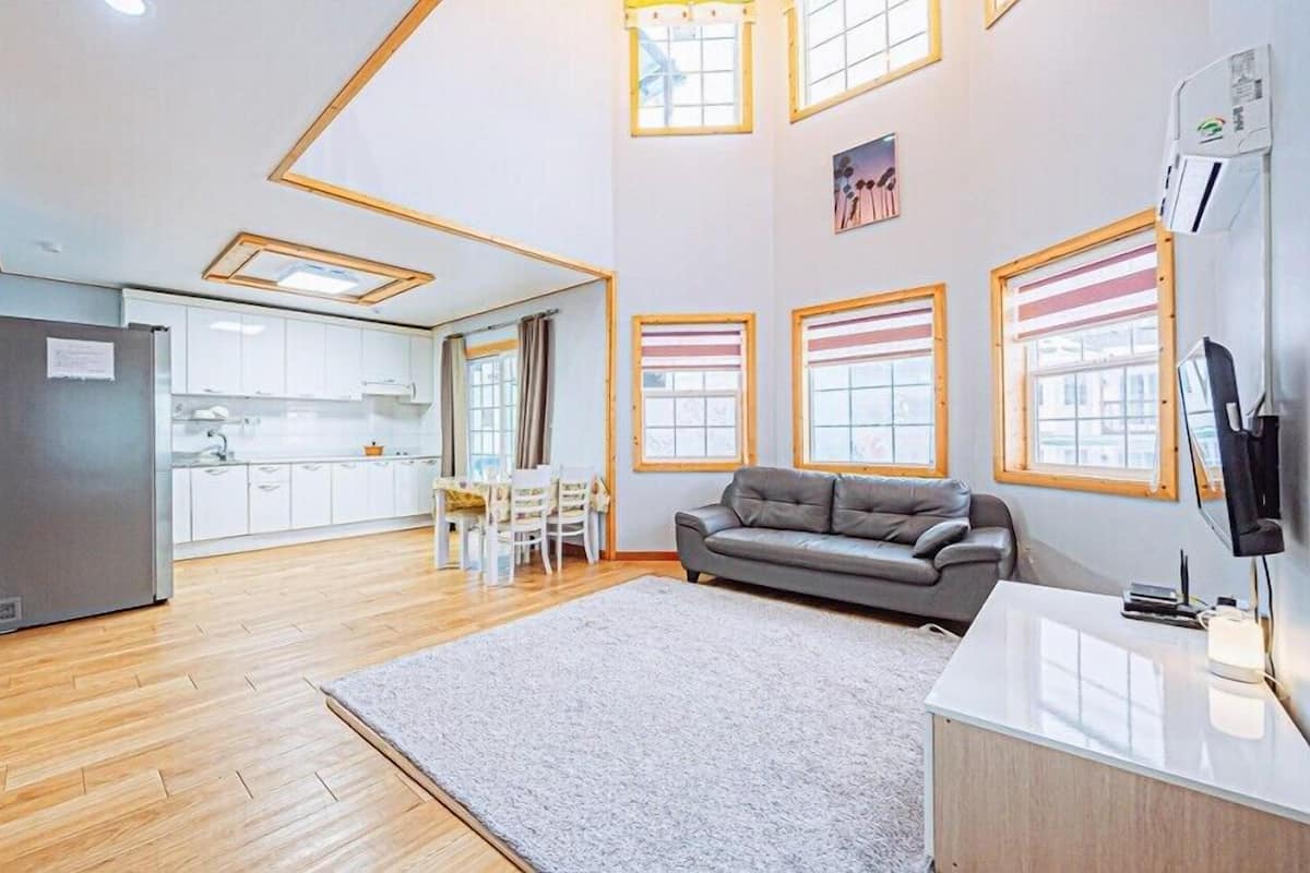 Room (duplex 2) | 1 bedroom