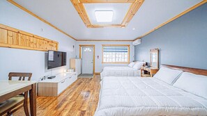 Room (1st floor palang) - Arte Pension (Jeongseon)