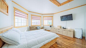 Zimmer (1st floor nolang)