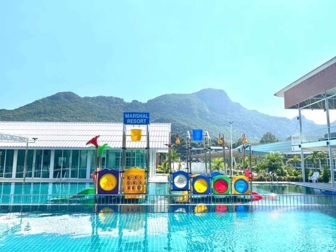 8 indoor pools, 15 outdoor pools