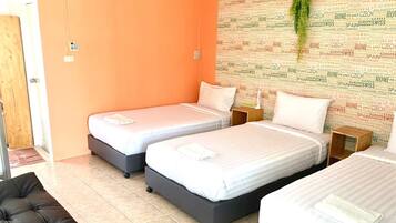 Standard Room for 4 | 1 bedroom, free WiFi, bed sheets