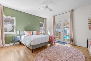 4 bedrooms, desk, iron/ironing board, travel cot - The Ashland Social | Entire Estate (Ashland)