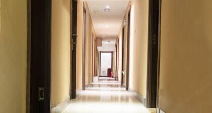 Runfeng Express Hotel