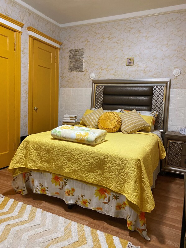 1 bedroom, WiFi, bed sheets