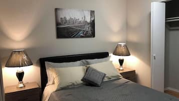 3 chambres, bureau, fer et planche à repasser, Wi-Fi gratuit