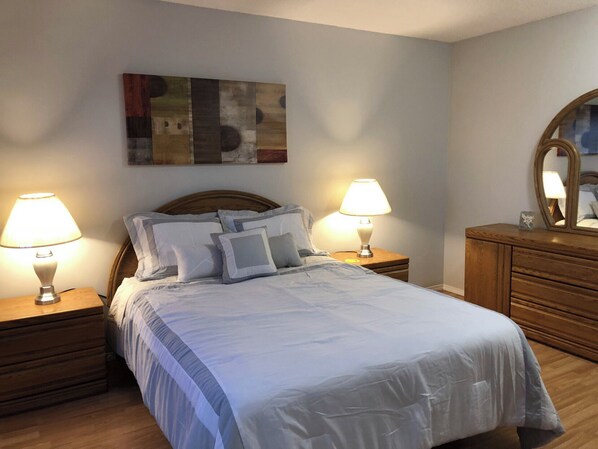 3 Schlafzimmer, Schreibtisch, Bügeleisen/Bügelbrett, kostenloses WLAN
