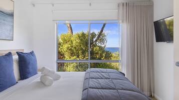 Premium Villa, 2 Bedrooms, Ocean View | Soundproofing, free WiFi, bed sheets