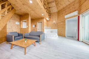 Room (Outside Pool Villa (SPA) A-1) - Pool Villa 1-2 Pension (Pohang)
