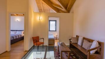 4 Schlafzimmer, BĂŒgeleisen/BĂŒgelbrett, WLAN