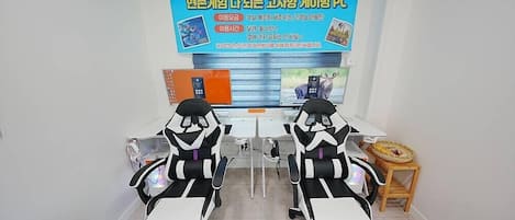 룸 (3dong)