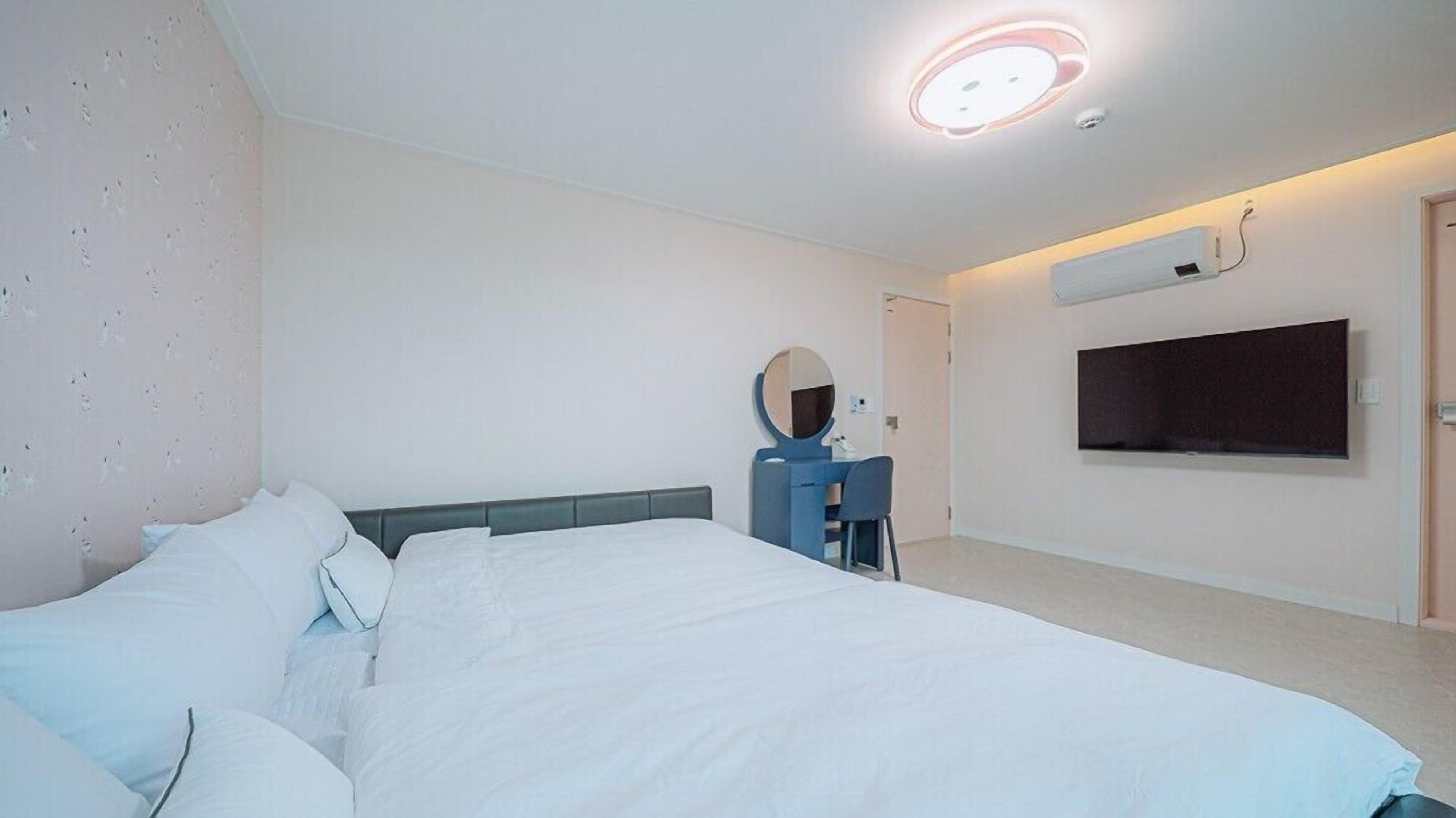 Room (1dong)