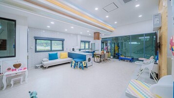 Room (1dong)