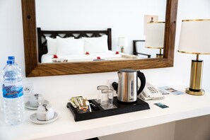 Egyptian cotton sheets, premium bedding, memory foam beds, minibar - Alladin Beach Hotel and SPA Zanzibar (Matemwe)