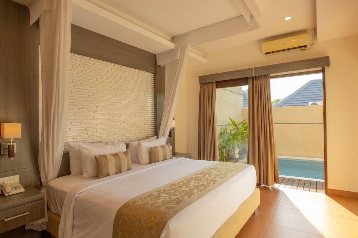 Deluxe Villa, 1 Bedroom, Private Pool | In-room safe, iron/ironing board, free WiFi