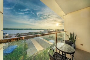 Vista al agua