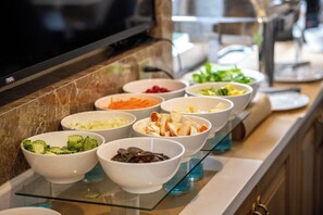 Dagelijks ontbijtbuffet inbegrepen