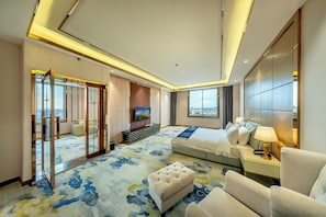 Chambre Exécutive, vue ville | Literie de qualité supérieure, minibar, coffres-forts dans les chambres