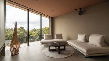 Premium bedding, down duvets, minibar, individually decorated