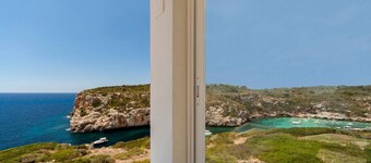 Es Macar, heated Pool, In front of the sea