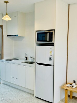 Room - Sarang Tulle Pension (Jeju City)