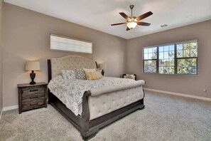 3 bedrooms, iron/ironing board, free WiFi, bed sheets